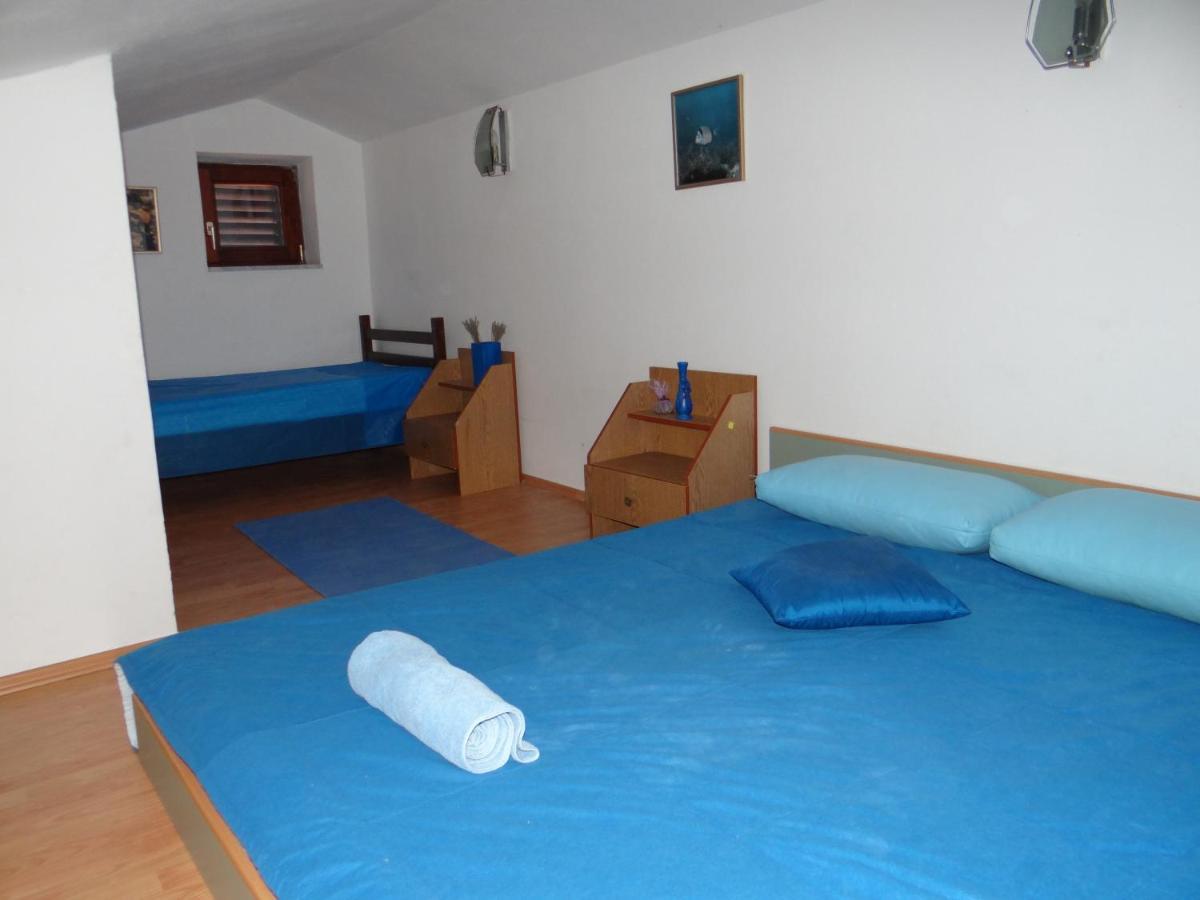 Apartments And Rooms With Parking Space Klenovica, Novi Vinodolski - 5590 Eksteriør billede