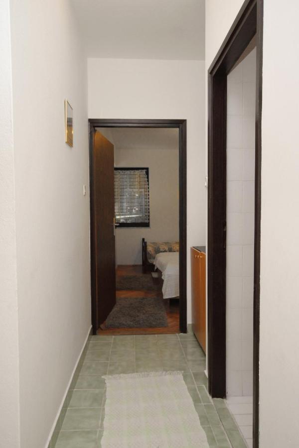 Apartments And Rooms With Parking Space Klenovica, Novi Vinodolski - 5590 Eksteriør billede
