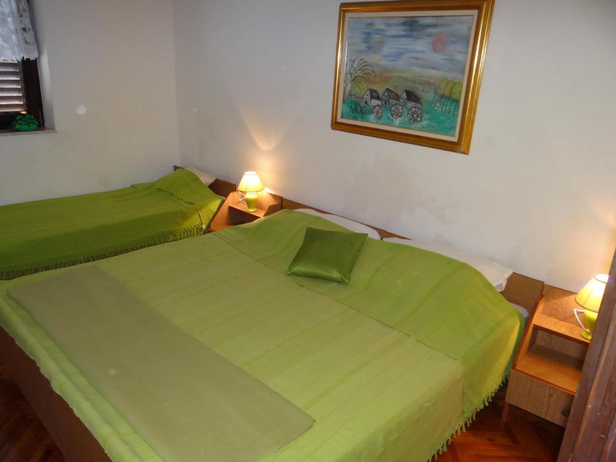 Apartments And Rooms With Parking Space Klenovica, Novi Vinodolski - 5590 Eksteriør billede